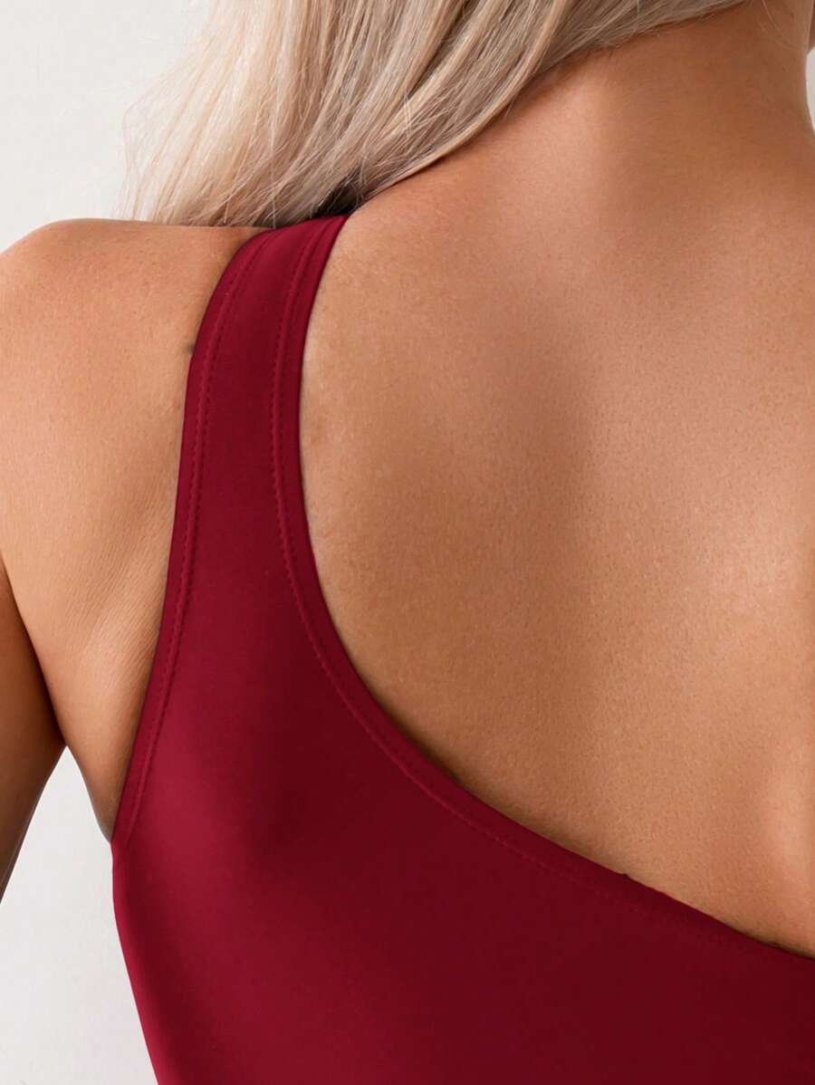 Maiô Sólido com Decote -  Maviele