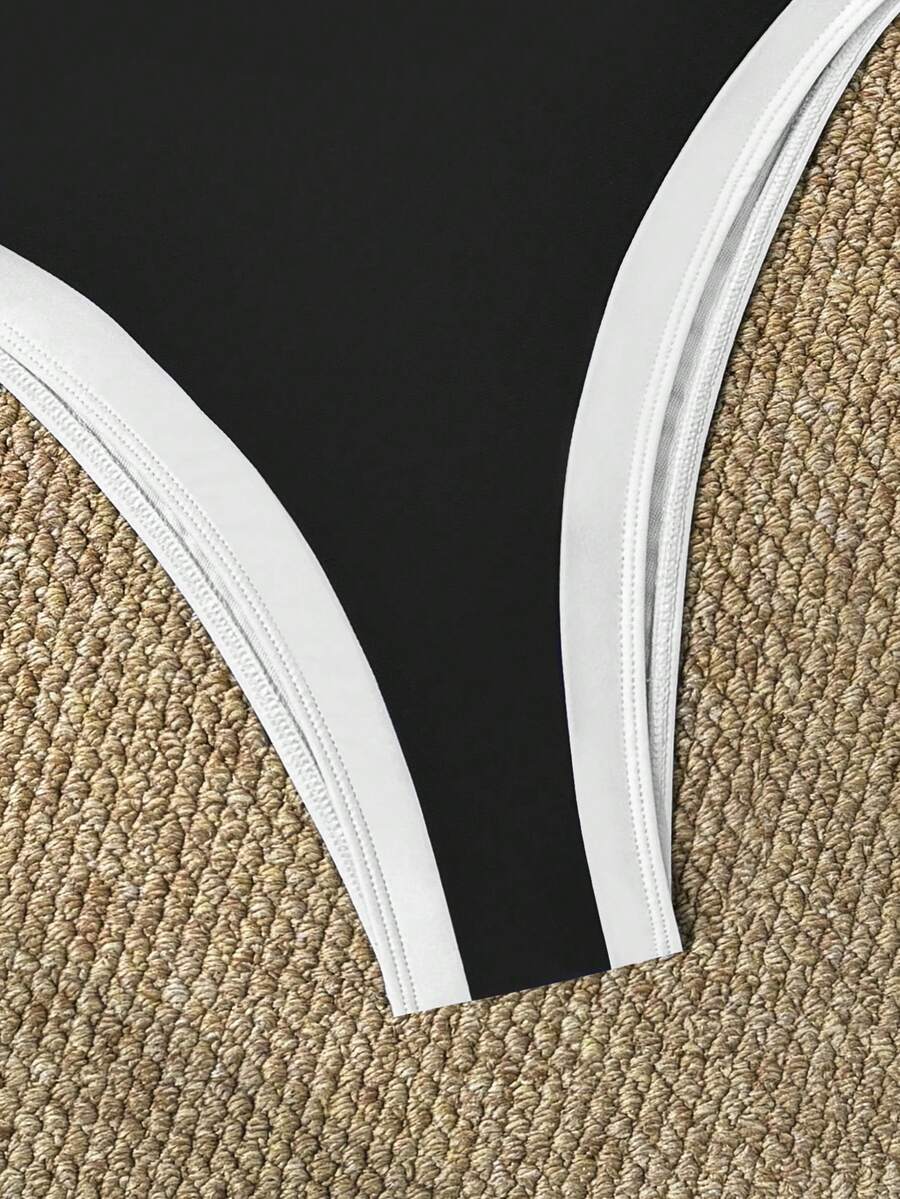 Maiô de Alça Única de Cor Sólida Ajustável