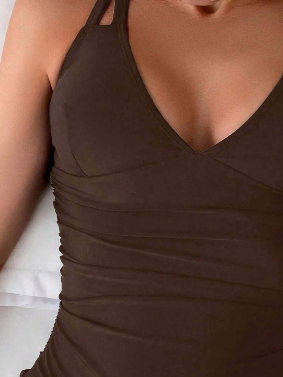 Maiô Feminino Sólido Com Recorte Vazado Nas Costas